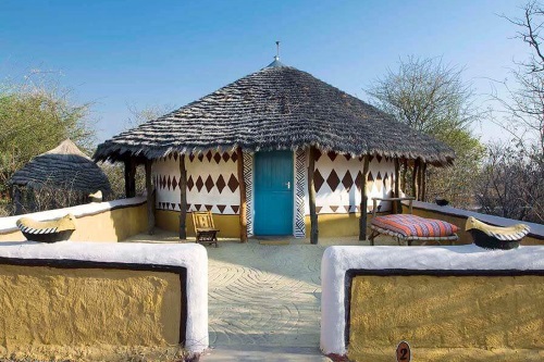 planet baobab bungalow buitenkant.jpg