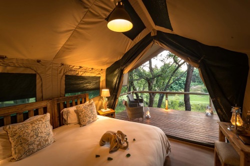 rukiya safari camp kamer 2.jpg