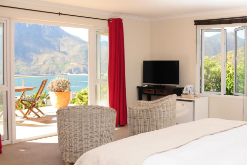 hout bay breeze guest house kamer.png