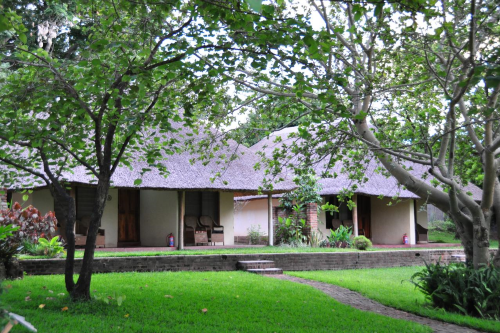 ngala beach lodge huisjes.png