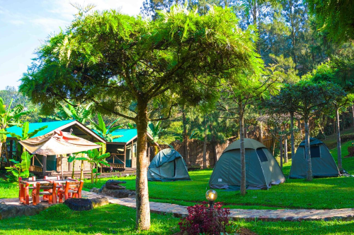 lake bunyonyi overland resort koepeltent.png