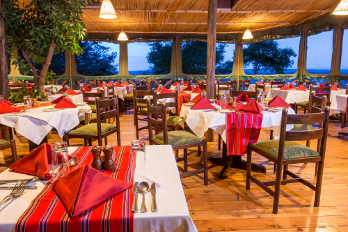 mara serena safari lodge restaurant.png