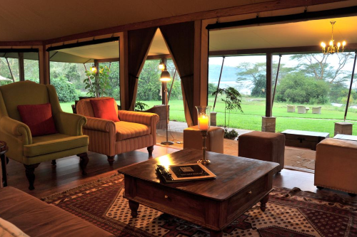 lake elmenteita serena camp lounge.png