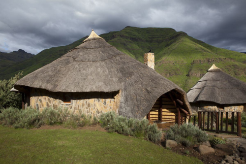 maliba lodge chalet buiten 2.png