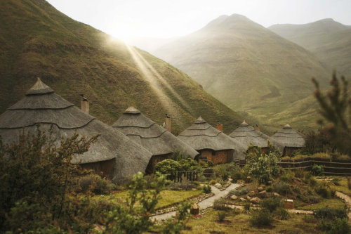 maliba lodge chalet naast elkaar.png