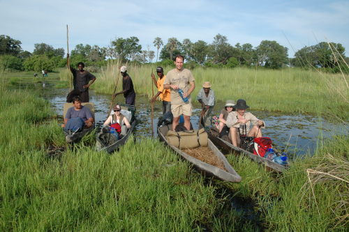 okavango delta mokoro 011.png