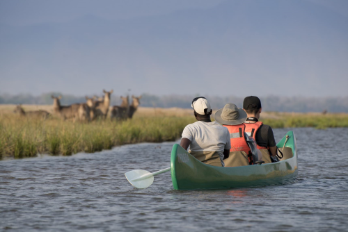 zambezi expeditions kano excursie.png