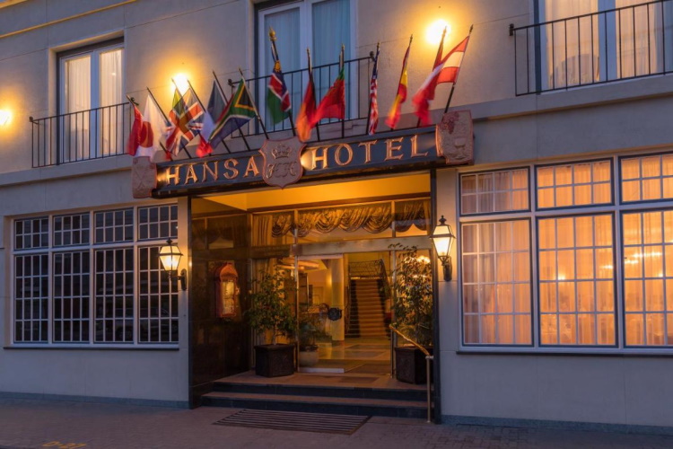 hansa hotel voorkant.jpg