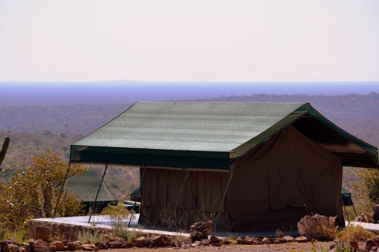 mondjila safari camp uitzicht.jpg