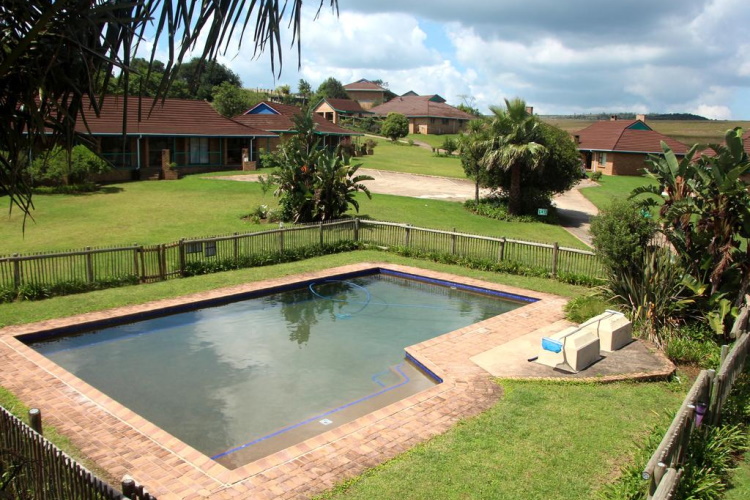 mogodi lodge zwembad.jpg