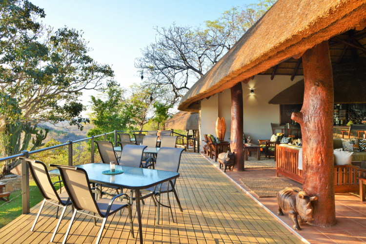 shashani matobo hills lodge terras.jpg