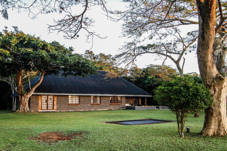 ezulwini game lodge tuinen.jpg